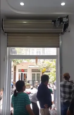 Cửa cuốn gia đình 